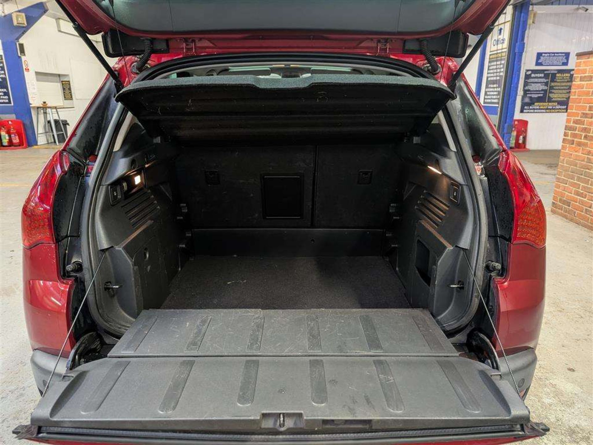 2012 PEUGEOT 3008 EXCLUSIVE HDI - Image 15 of 28