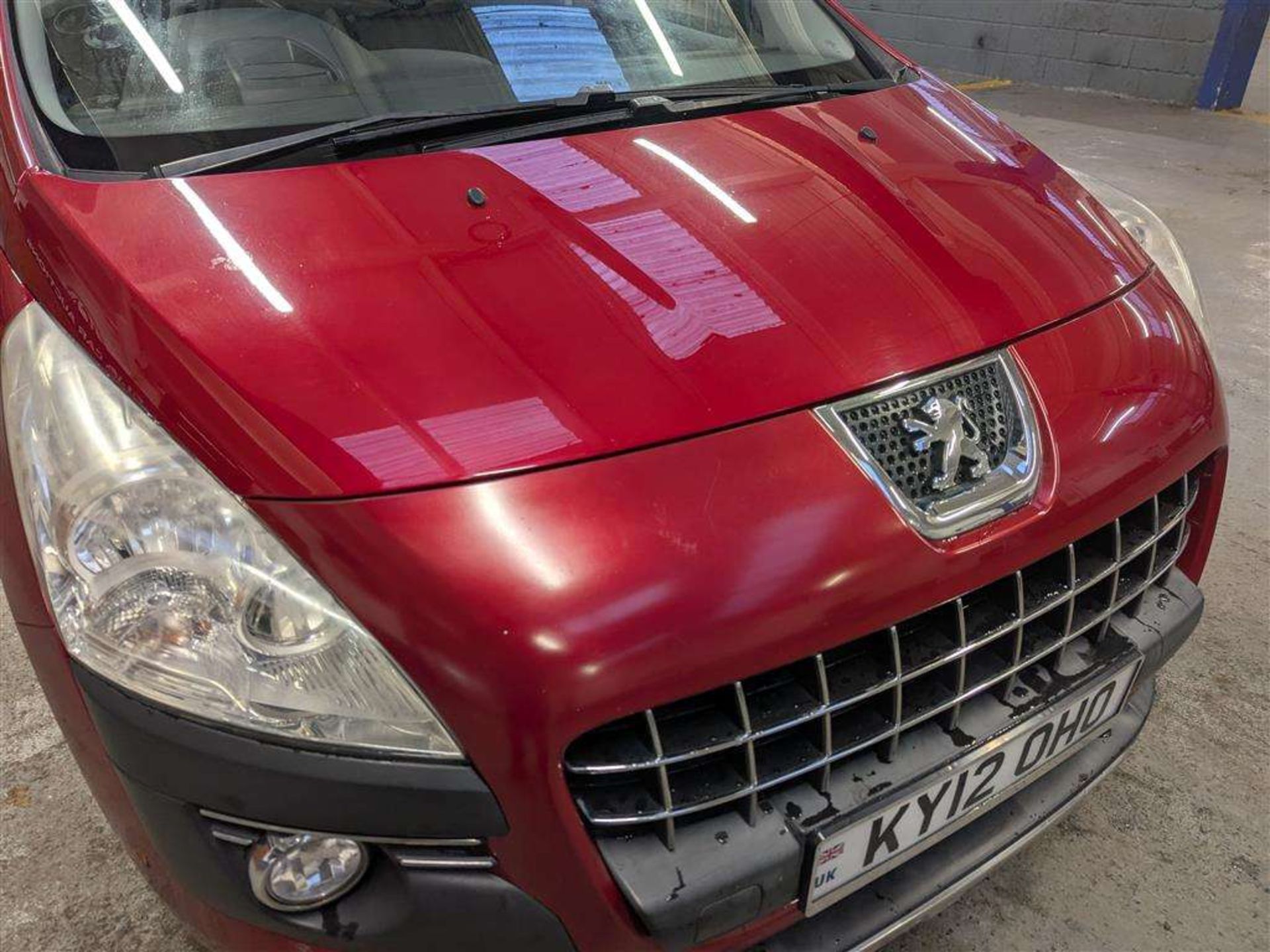 2012 PEUGEOT 3008 EXCLUSIVE HDI - Image 24 of 28