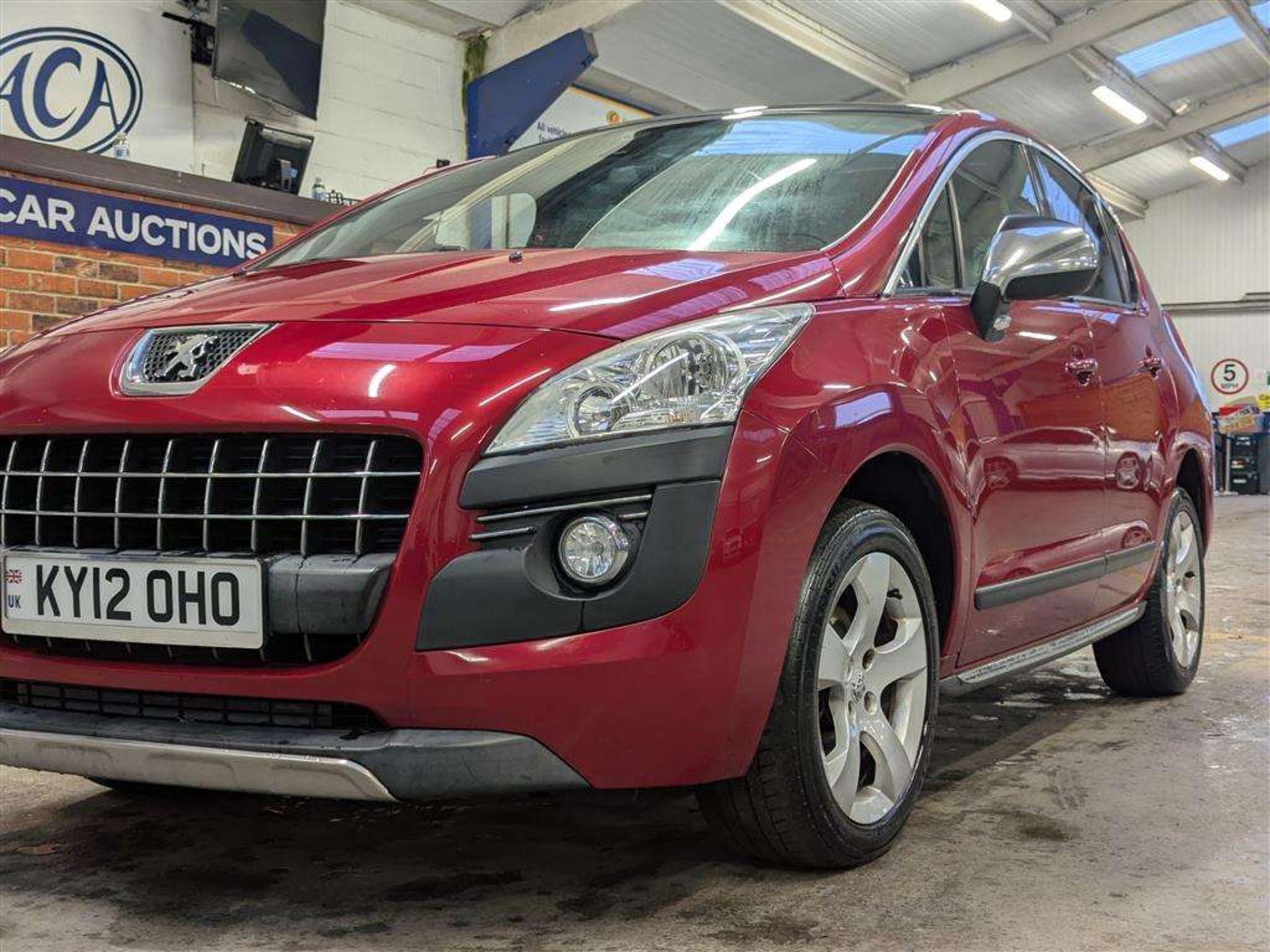2012 PEUGEOT 3008 EXCLUSIVE HDI - Image 9 of 28
