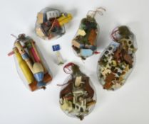 Erzgebirge, 5 Netzbeutel mit Holzspielzeug