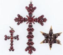 Granatschmuck Böhmischer Granat 2 Kreuz -Anhänger und Brosche,