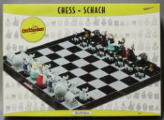 Europa. Deutschland. Otto's Ottifanten. Schachspiel. 32 farbige Figuren aus Kunststoff (eine
