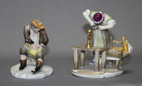 Porzellan. Fürstenberg. Zwei kleine Porzellanfiguren - Genreszenen. Polychrome Porzellanfiguren,