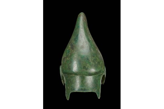 RARE PHRYGIAN-CHALCIDIAN BRONZE HELMET WITH NASAL GUARD - Image 2 of 11