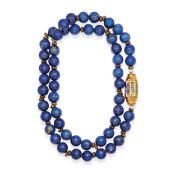 LONG COLLIER EN OR BAS, ARGENT, LAPIS-LAZULIS ET ÉMAIL