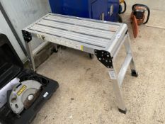 AN ALUMINIUM BUILDERS HOP UP