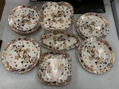 A LATE 18TH/EARLY 19TH CENTURY WEDGWOOD PEARLWARE PART DINNER SERVICE IN THE IMARI PALETTE