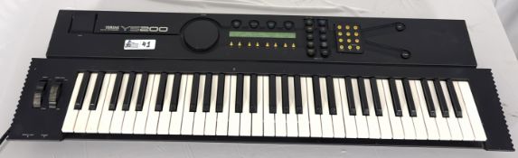 Yamaha YS200 in padded case