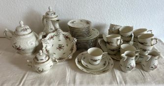 Rosenthal Kaffeeservice "Moosrose", für zwölf Personen.
