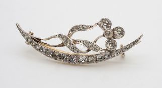 Florale Brosche mit Zirkoniabesatz, 900er Silber, Jugendstil