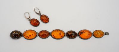 Armband und ein Paar Ohrhänger, Bernstein, 925er Silber
