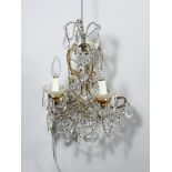 Kristall Wandleuchter, 2 Armig, Maße: 43 x 34 x 20 cm. Guter, altersbedingter Zustand.