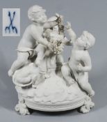 Figurengruppe "Volkstedt Putti", drei Puttis mit Ziege.