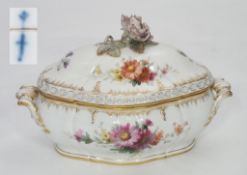 Deckelterrine. KPM Berlin, wohl Ende 18. Jahrhundert.