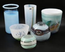 6 Glasobjekte z.T. bez. Kosta Boda, Atelier Mollner, u.a. H bis 21 cm Asp.