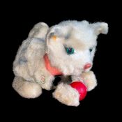 Katze mit Ball (1. H. 20. Jh.)