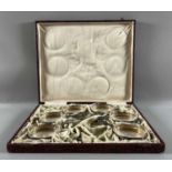 Silber 800 Set bestehens aus 6 Schalen mit Griff und Glaseinsatz, wohl Trinkschalen