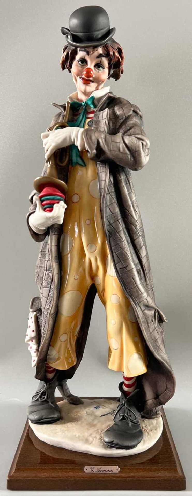 Armani, Giuseppe (1935-2006) Entwurf, Keramik Figur, der musikalische Clown von 1987, ca.47cm hoch