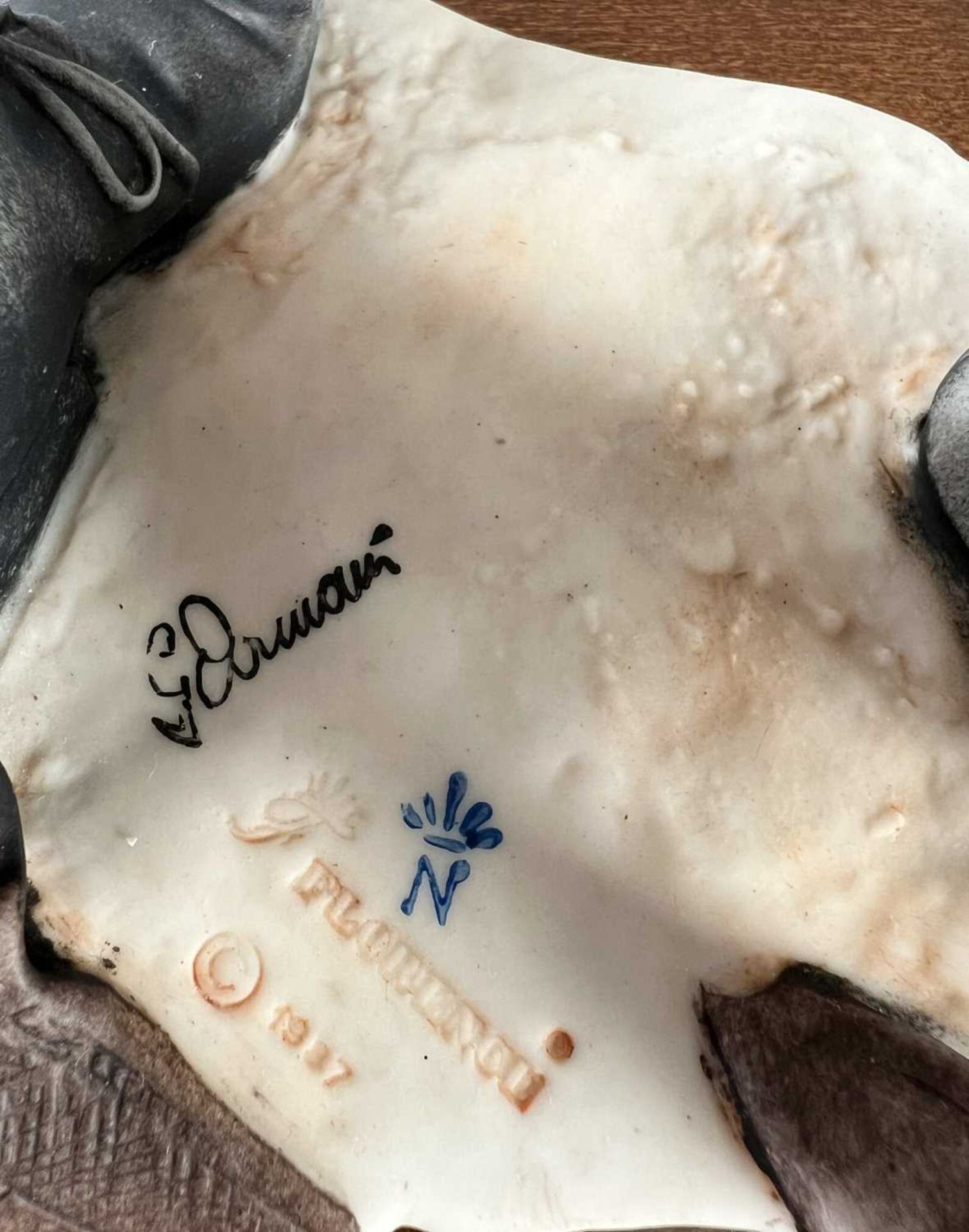 Armani, Giuseppe (1935-2006) Entwurf, Keramik Figur, der musikalische Clown von 1987, ca.47cm hoch - Bild 8 aus 9