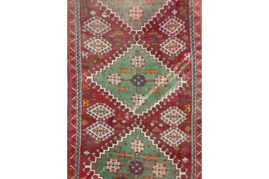 A Kazak type hand-knotted rug, 272 cm x 145 cm, mid 20th century. - Image 5 of 6