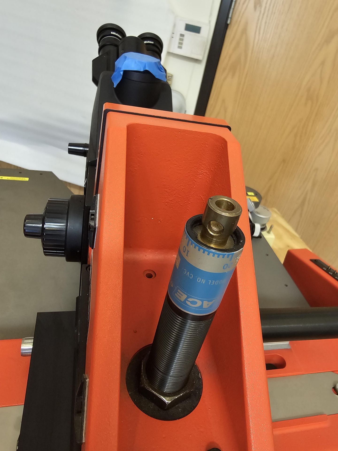 Karl Suss P8 8"" 200mm Manual Wafer Prober - Image 10 of 12