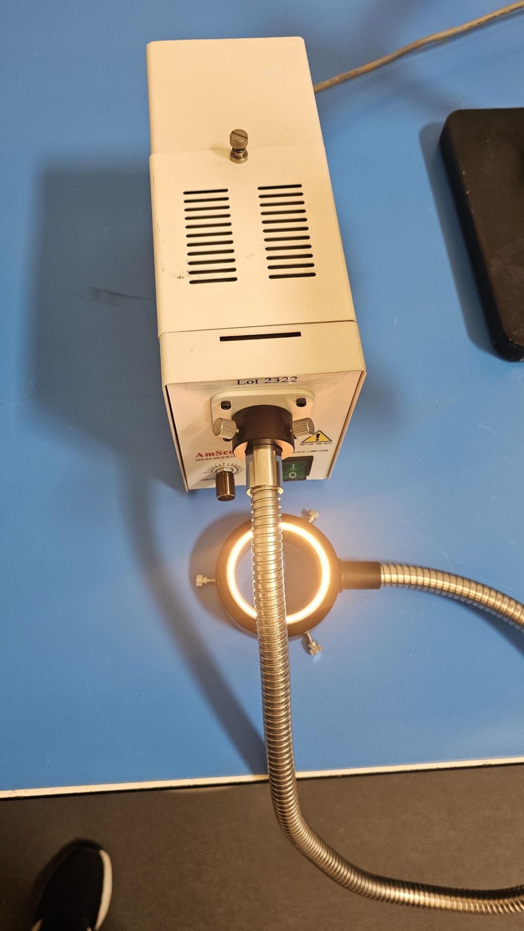 AmScope 150W Cold-Light Fiber Optic Microscope Illuminator w/ Haloid Lamp & Ring - Image 6 of 6