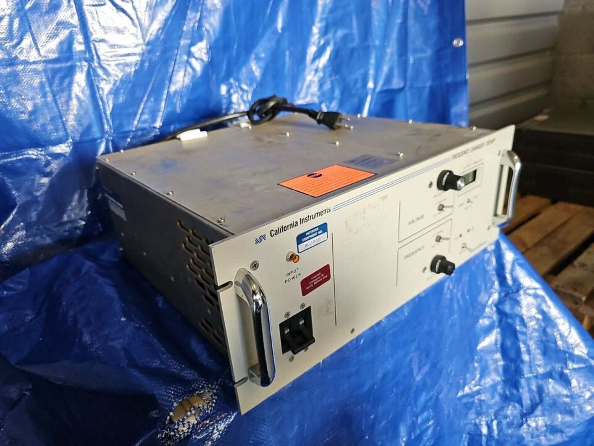 California Instruments 1201WP Frequency Changer 1200VA 47-500Hz Output - Image 2 of 5