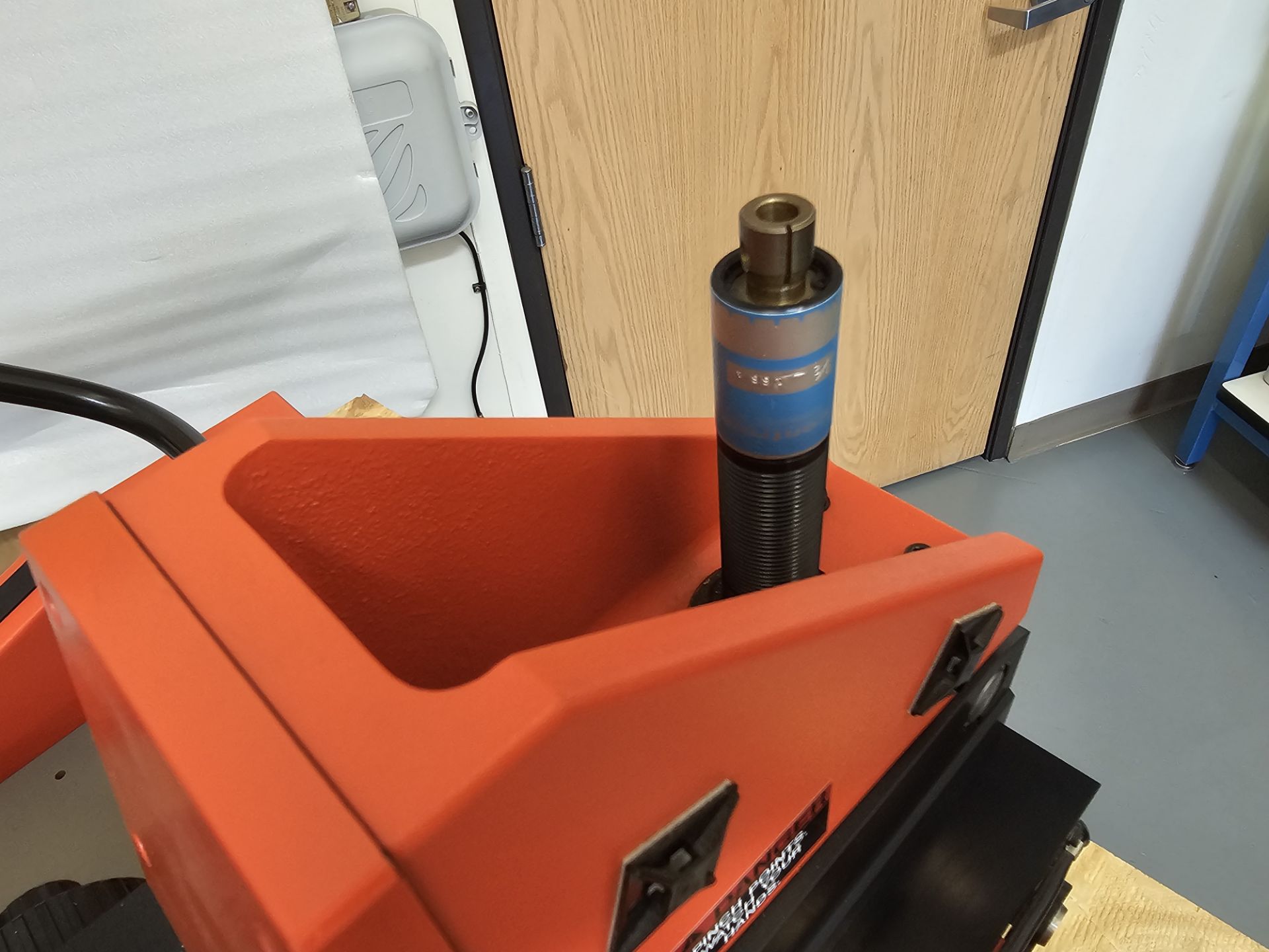 Karl Suss P8 8"" 200mm Manual Wafer Prober - Image 11 of 12