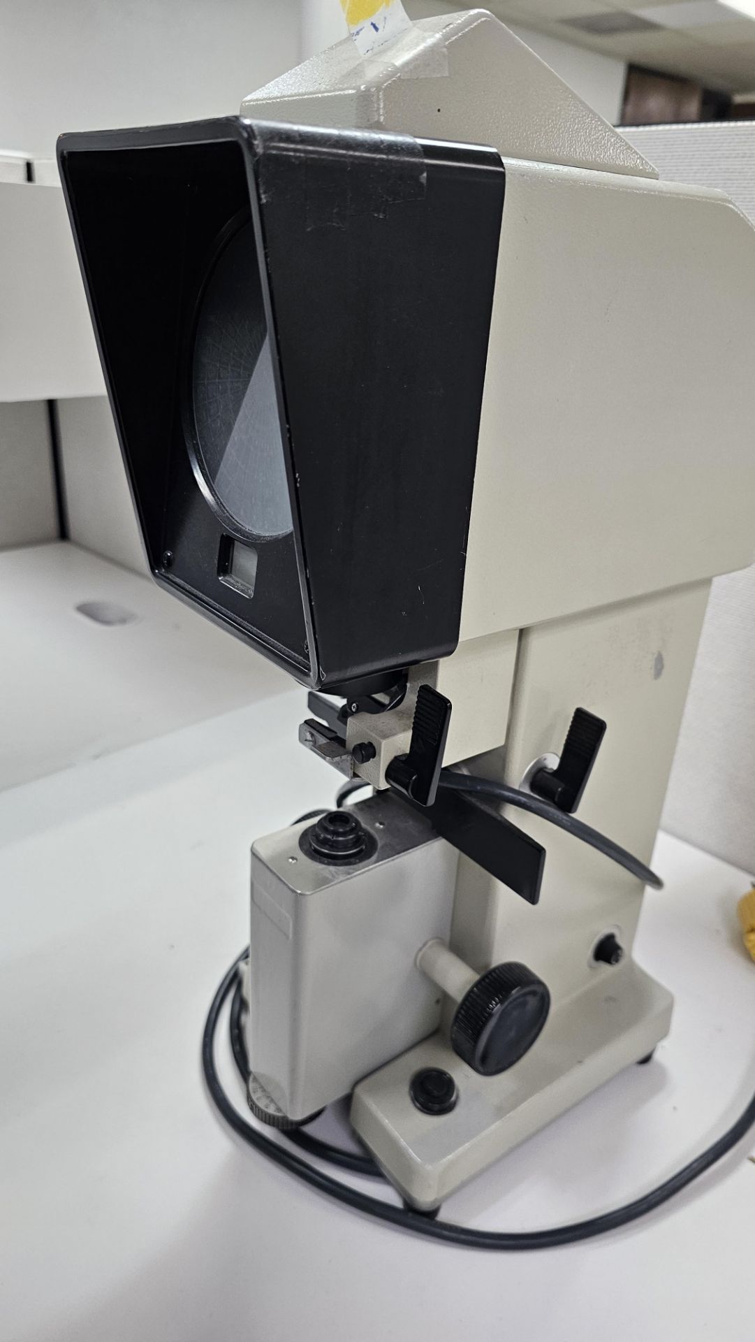Nikon PL-2 Optical Comparator Microscope Made in Japan - Image 3 of 6