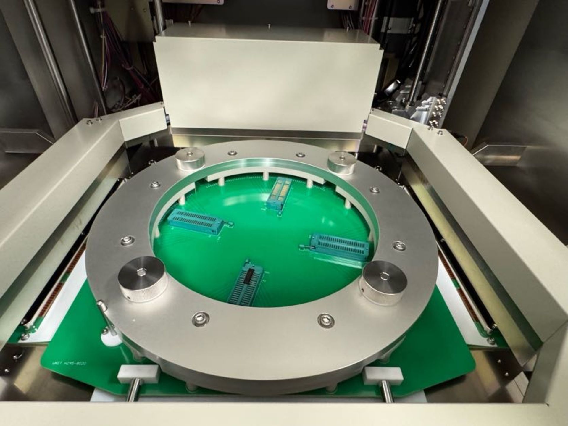 Hanwa HED-G5000 ESD HBM 1024pins 6Bias Power Supplies Ultra Low Parasitic High Pin Count ESD Tester - Image 8 of 10