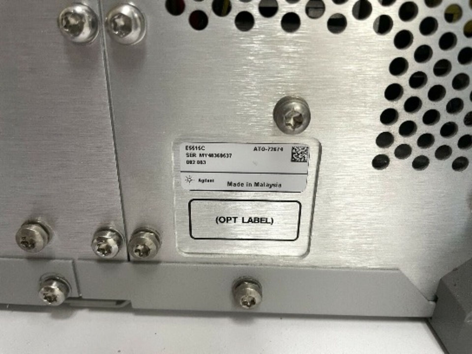 Agilent 8960 E5515C Wireless Communication Test Set | Series 10 - Image 12 of 17