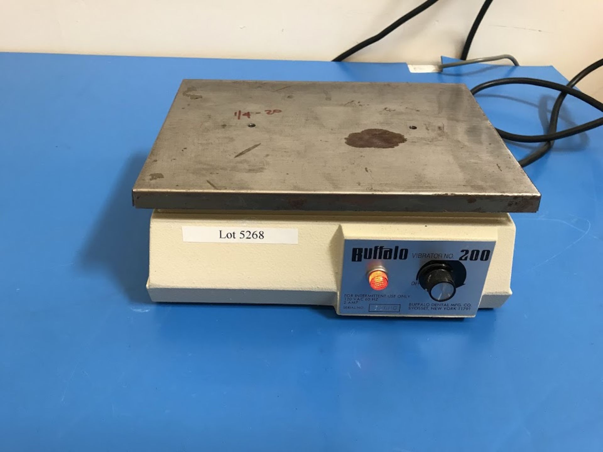 Buffalo Dental 200 Vibratoor