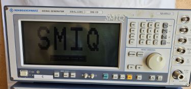LOCATED in Mexico Rohde & Schwarz SMIQ 03b 3.3ghz Signal Generator