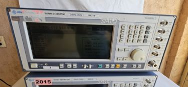 LOCATED in Mexico Rohde & Schwarz SMIQ 03b 3.3ghz Signal Generator
