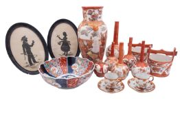 A mixed lot of Japanese porcelain,