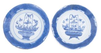 A pair of Chinese blue and white dishes,