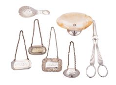 A small mixed lot of silver & silver plate, a pair of George V grape scissors,