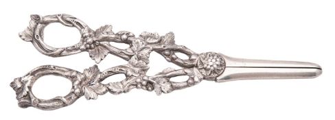 A pair of late 19th/ early 20th century North-American silver grape scissors,
