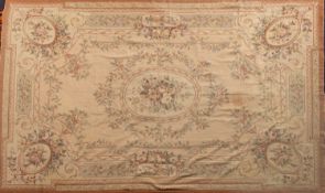 A contemporary style flatweave carpet, t