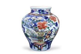 A Wucai 'Hundred Antiques' Jar, Shunzhi,