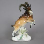 "Sich vor einer Eidechse erschreckender Steinbock" - Karl Ens, Volkstedt-Rudolstadt, Porzellan, pol