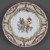 Zierteller mit Capodimonte-Reliefdekor - Neapelmarke, aber wohl Thüringen um 1900/Anfang 20. Jh., P