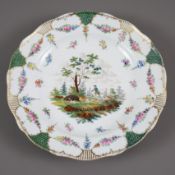 Jagdteller - Meissen, 19. Jh., Porzellan, leicht gemuldete Form, polychrome Handmalerei, im Spiegel