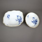 Zwei Servierteile - Meissen, 20. Jh., Porzellan, Form "Neuer Ausschnitt", Dekor "Blaue Blume mit Go