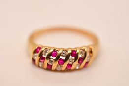 18K YELLOW GOLD DIAMOND & RUBY RING 3.2G