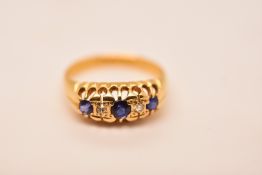 18K YELLOW GOLD ANTIQUE DIAMOND & SAPPHIRE RING 3.2G