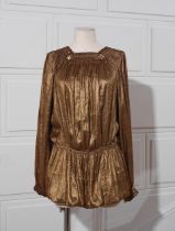 Jeanne Lanvin, collection Haute Couture, circa 1916. Tunique an lamé or. Création: Jea...