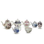 A collection of English porcelain teawares 18th century