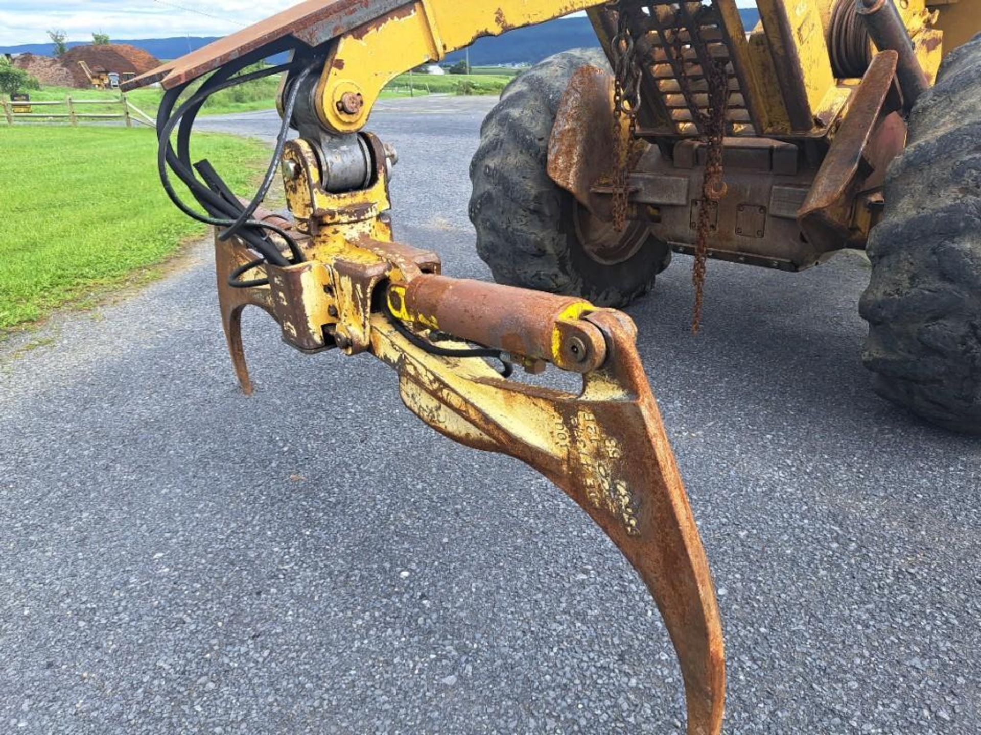 1998 Cat 525 Grapple Skidder - Image 6 of 38