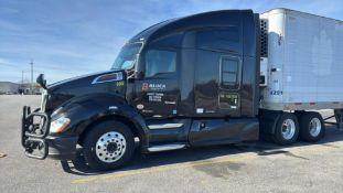 2019 Kenworth T680 Semi Truck